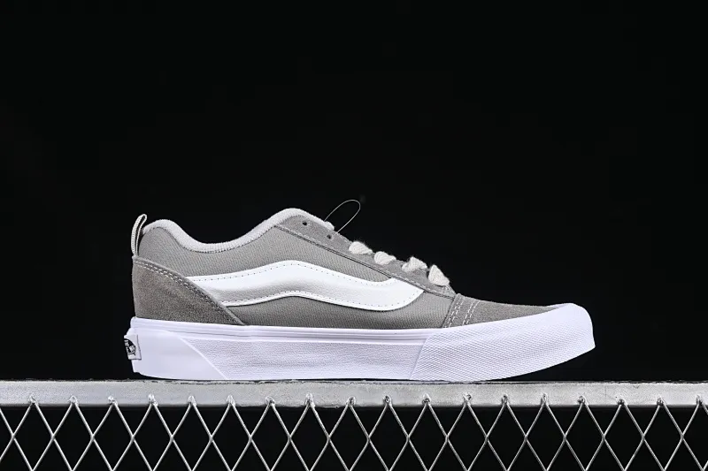 All categories Vans Vans series Vans Low Vans low-top Vans Knu Skool Vans low-top retro casual fat bread shoes VN000CS0BGG